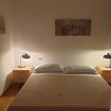 Residence Vanvitelli Ancona Bagian luar foto