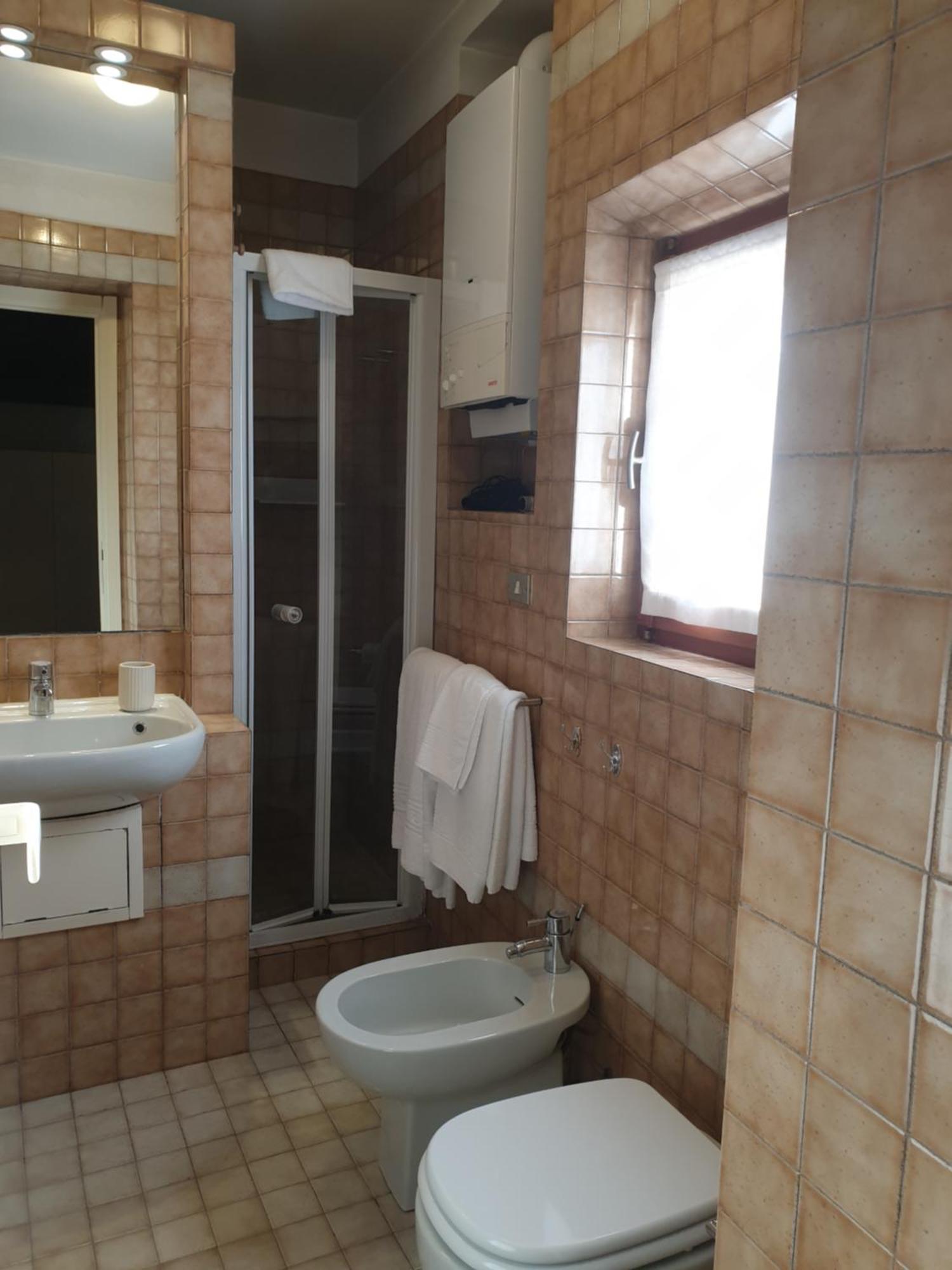 Residence Vanvitelli Ancona Bagian luar foto