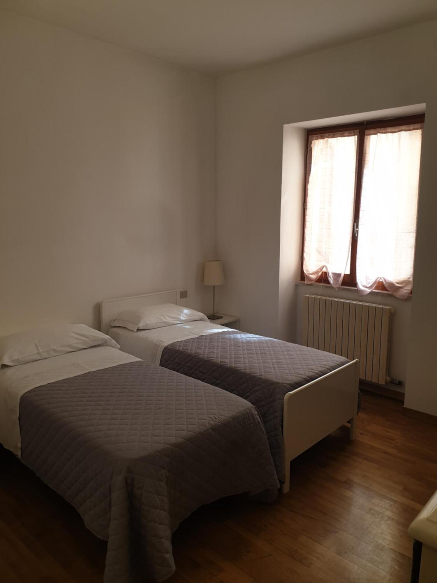 Residence Vanvitelli Ancona Bagian luar foto